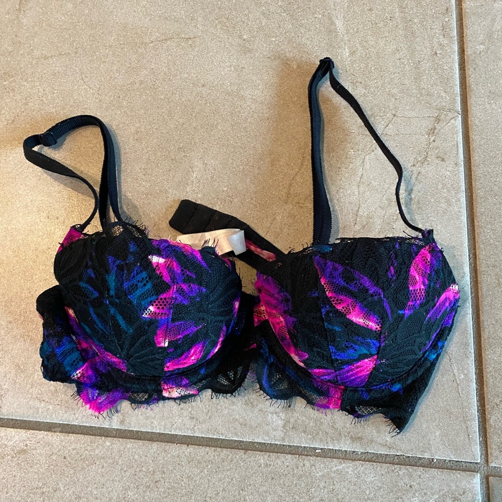 Bra